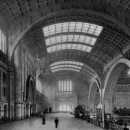 Hall of the main railway station in Leipzig, 1909-11